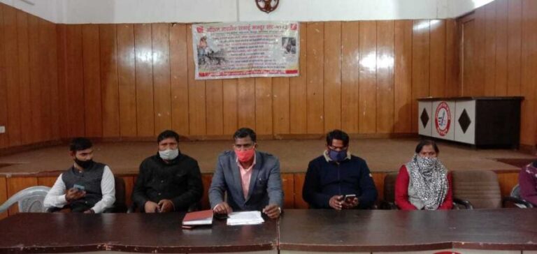 सफाई मजदूर संघ ने सरकार के रवैये पर जतायी नाराजगी