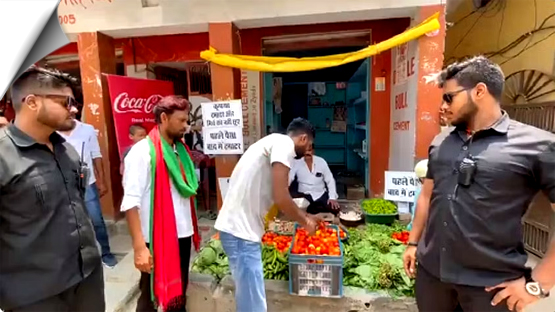 Vegetable seller had to keep ‘bouncer’ for the safety of tomatoes, UP police arrested