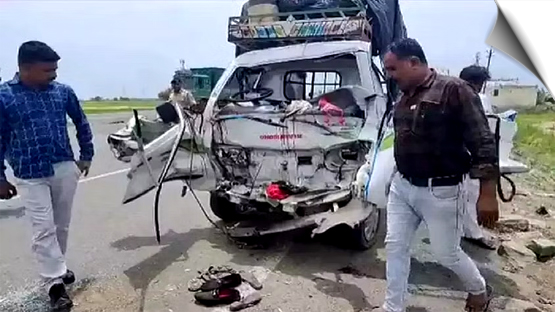 Tragic accident in Ahmedabad, tempo rammed into a parked truck, 10 people died, several injured