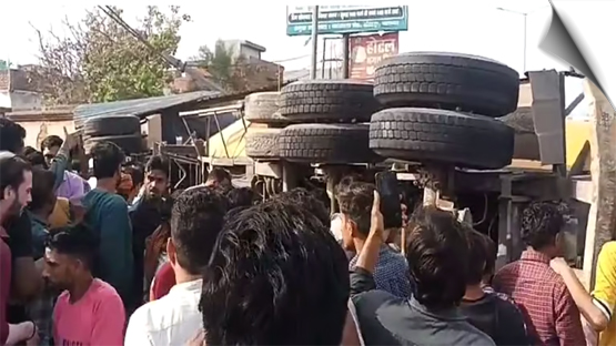 Doctor among four killed in Shamli as truck rams into shop